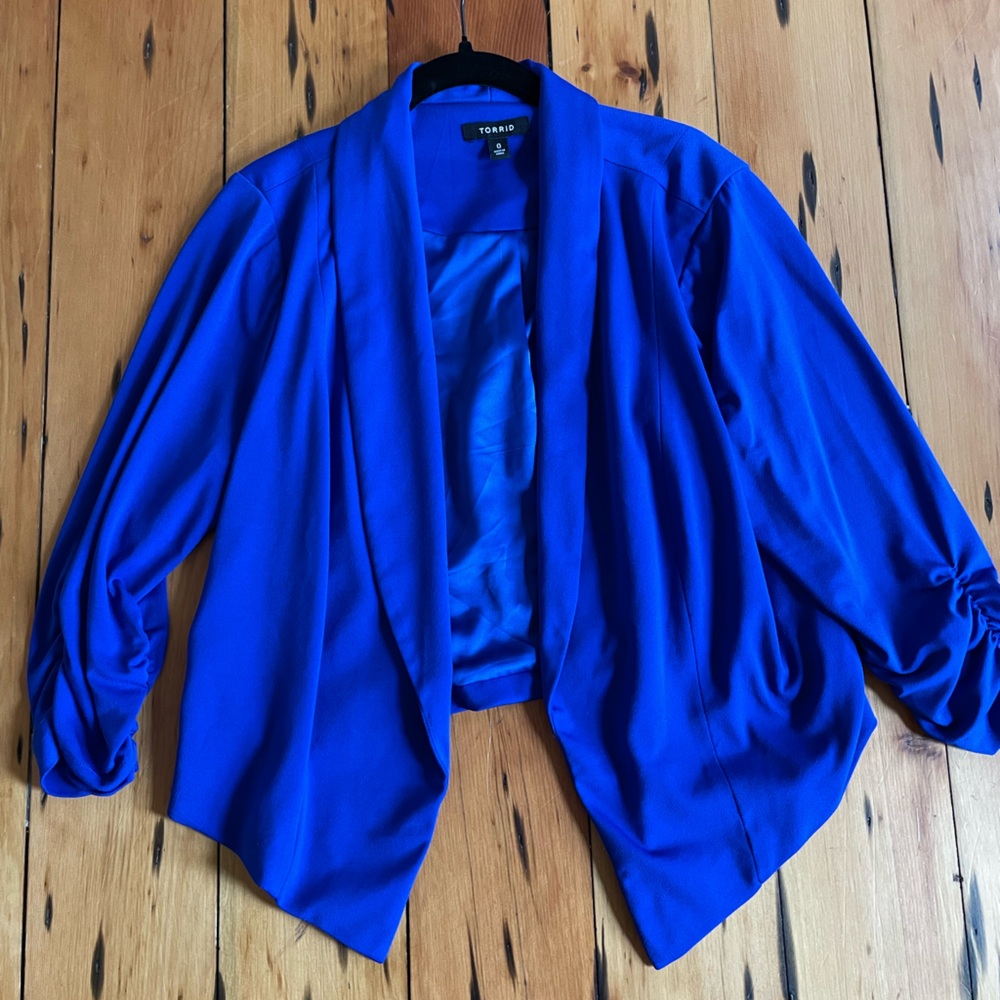 Torrid royal blue cropped blazer